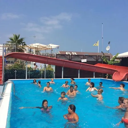 Hotel Locarno 3*